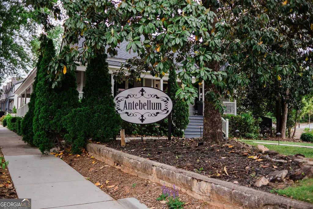 20A 5330 Windridge Parkway, #20A