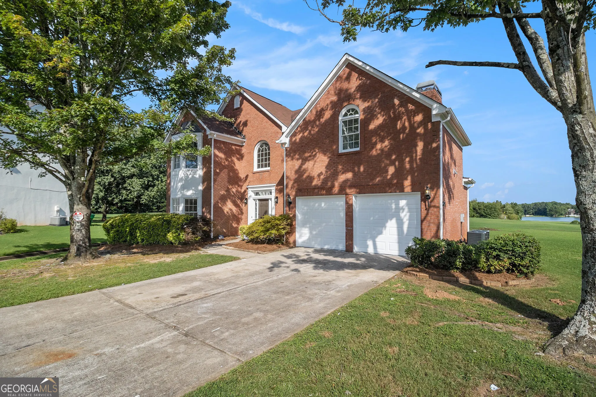 690 Gateway Court