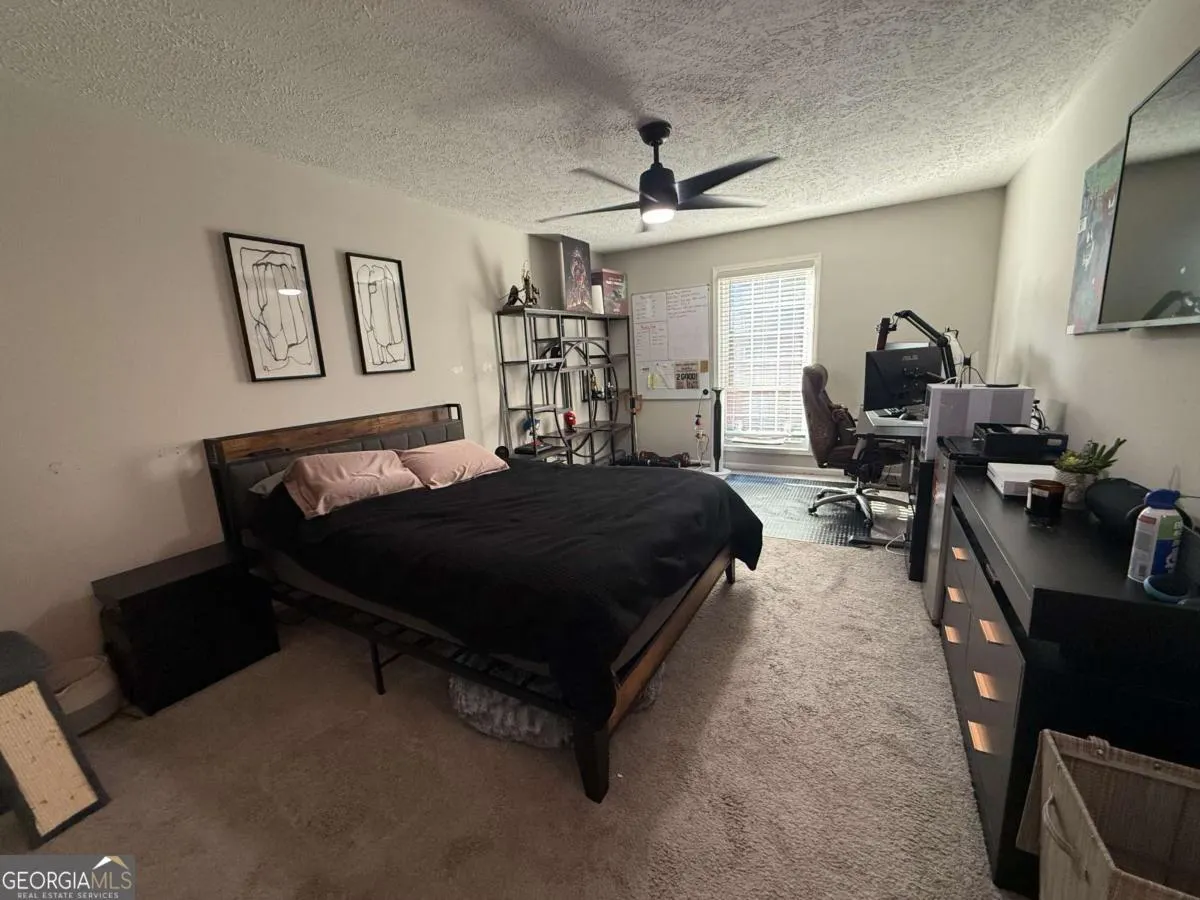 B13 6851 Roswell Road, #B13