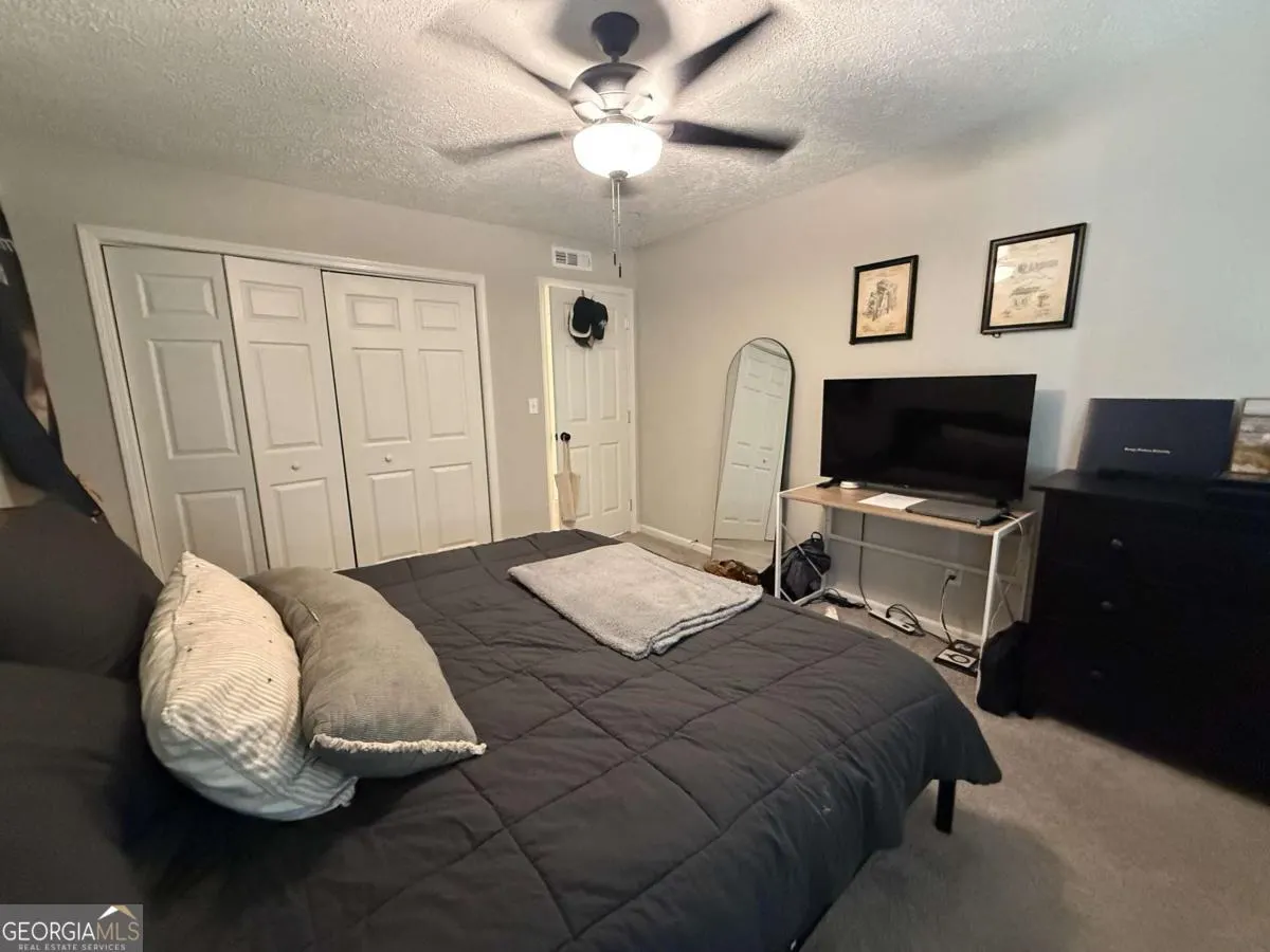 B13 6851 Roswell Road, #B13
