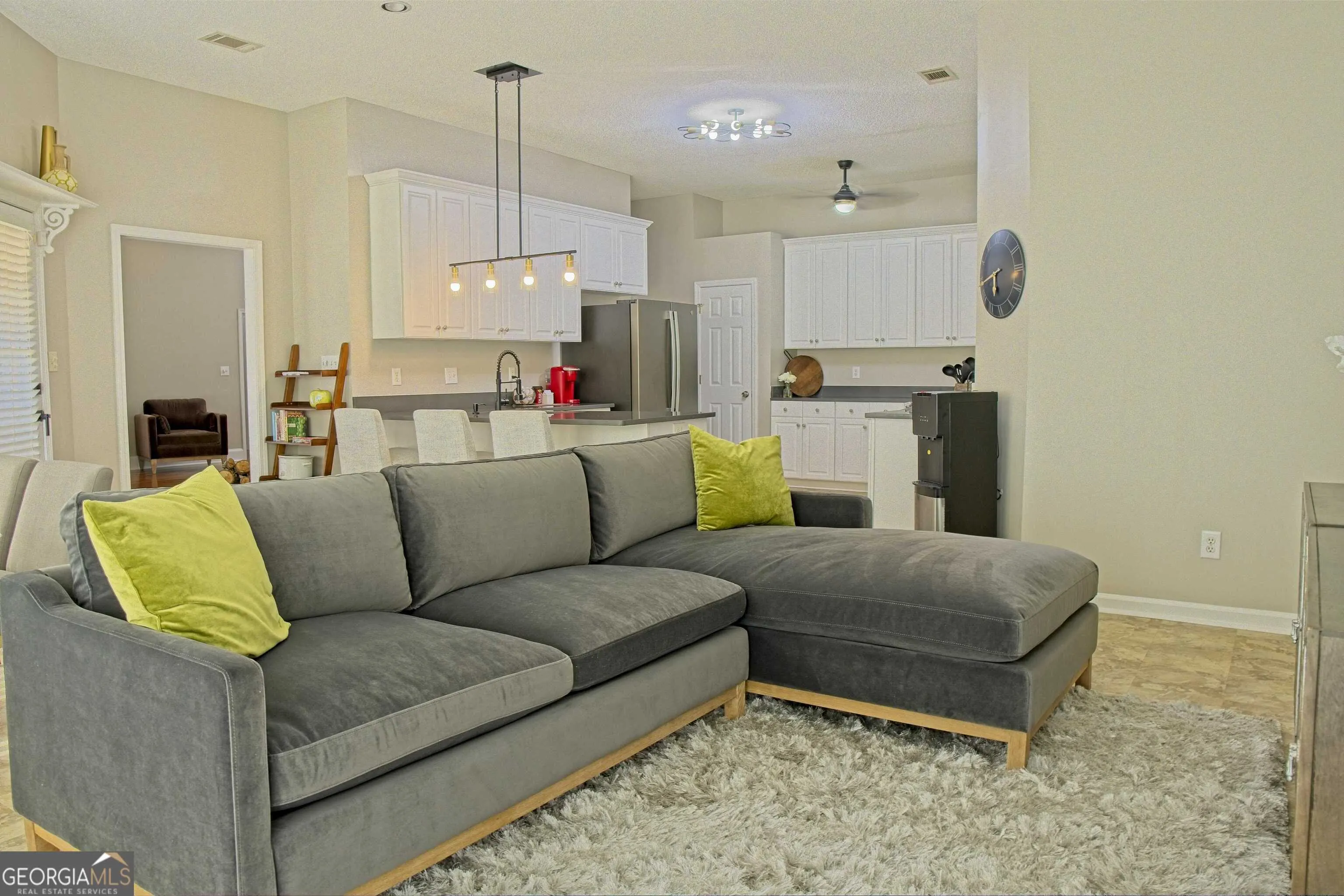 115 Raintree Drive