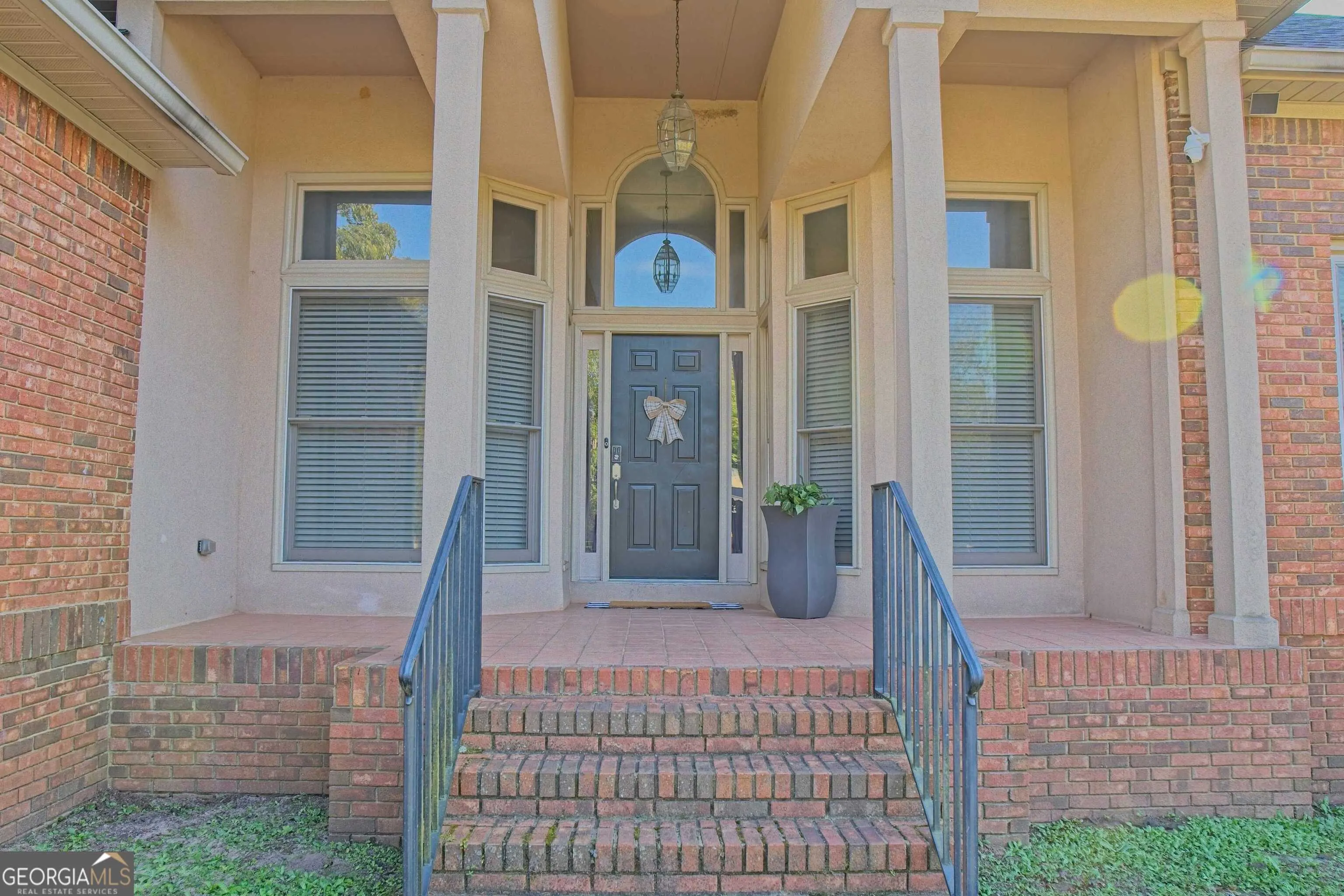 115 Raintree Drive