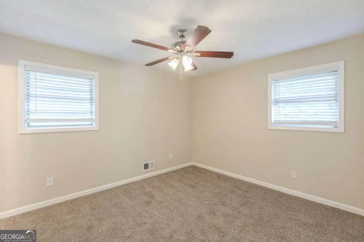 1526 Colony East Circle