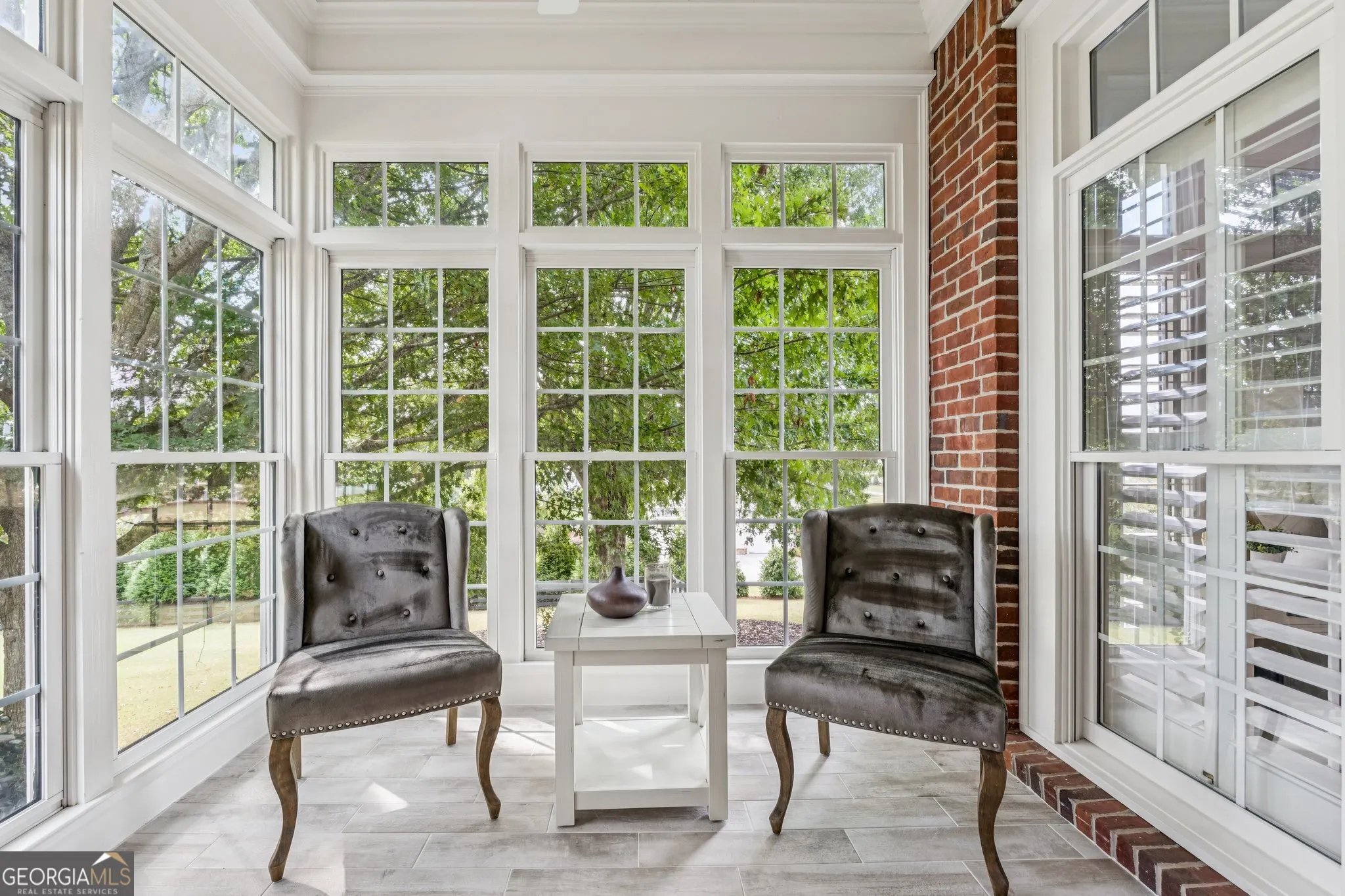 1505 Bon Endriot Court