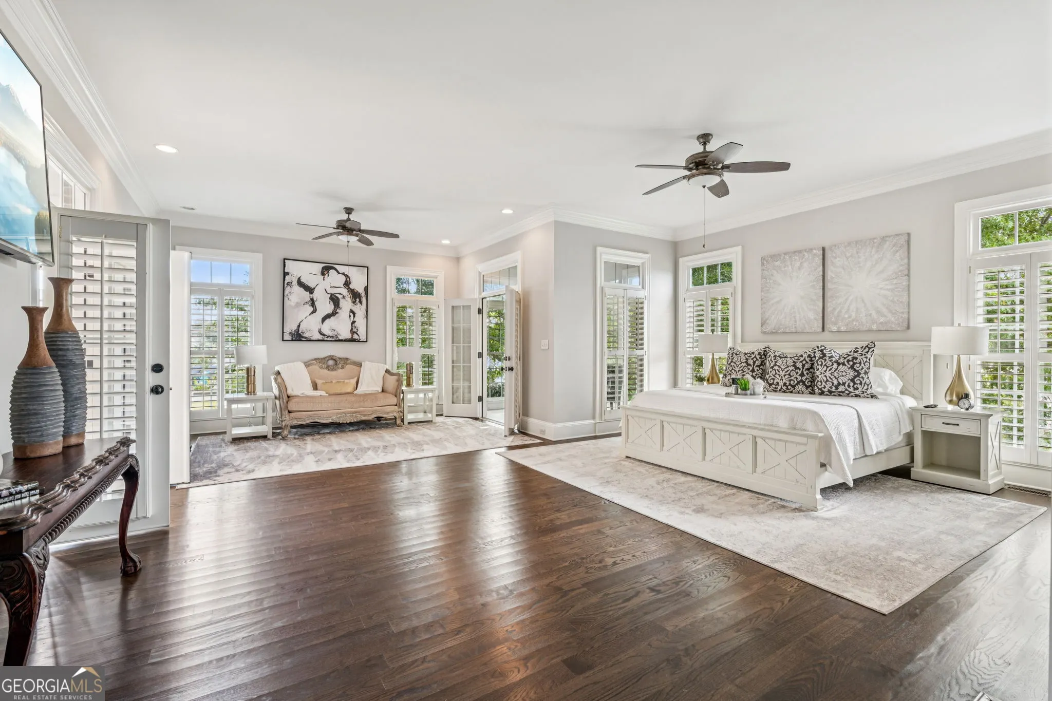 1505 Bon Endriot Court