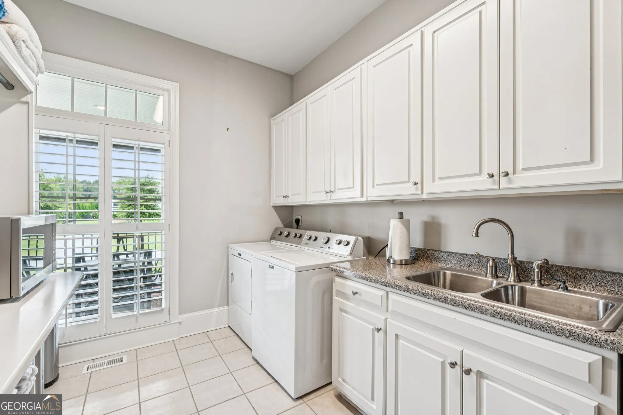 1505 Bon Endriot Court