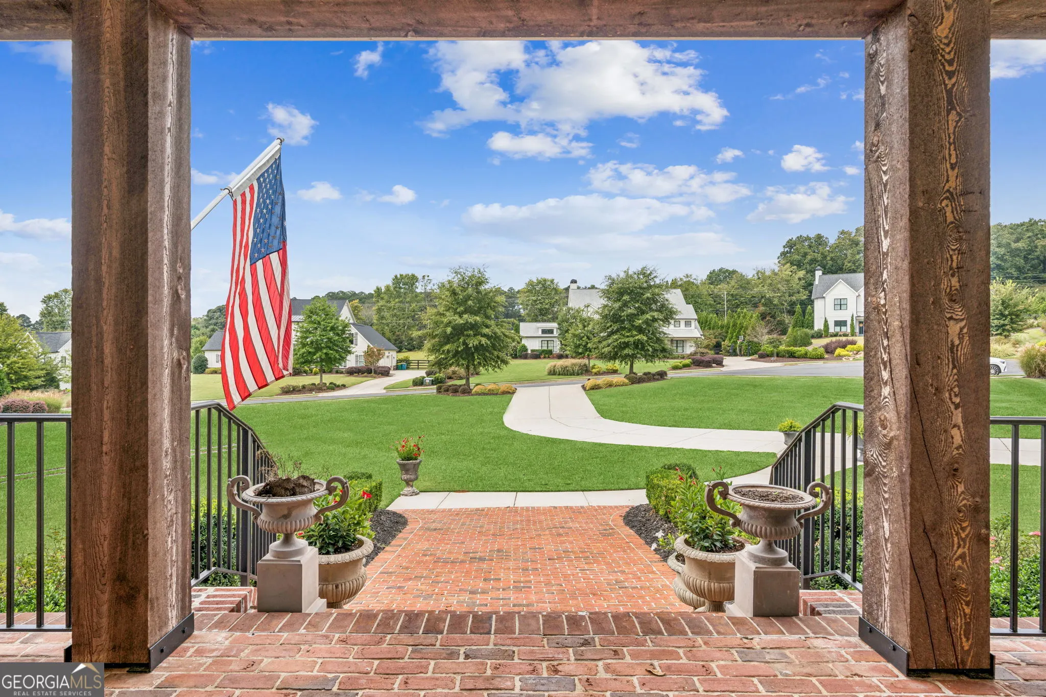 1505 Bon Endriot Court