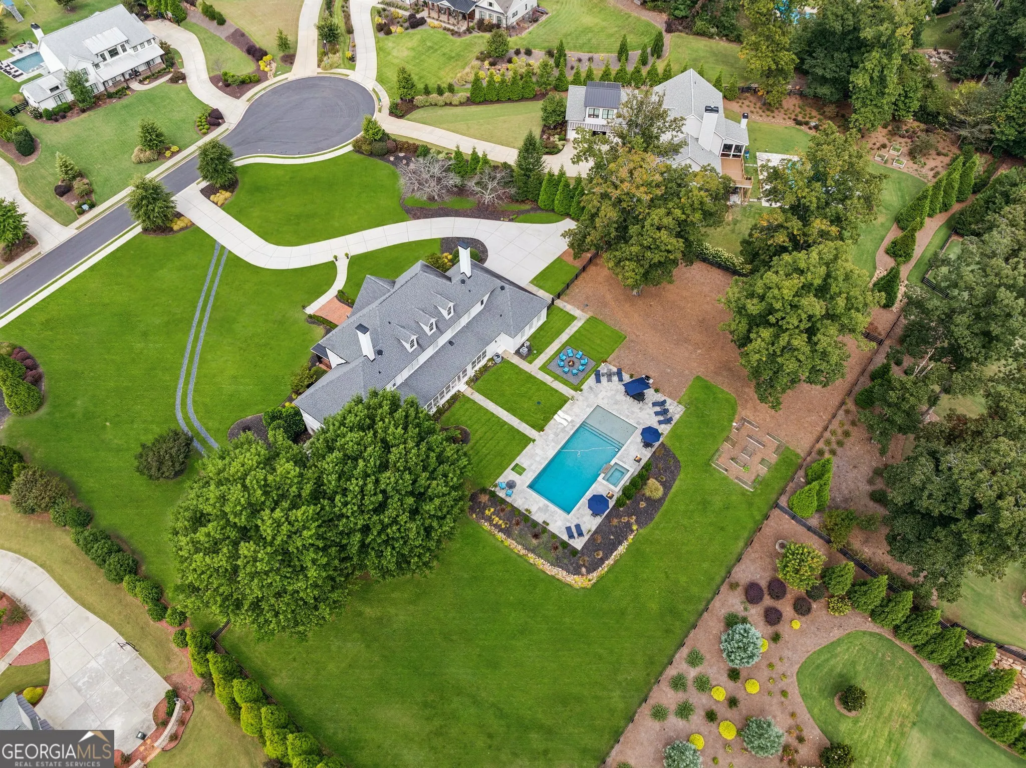 1505 Bon Endriot Court