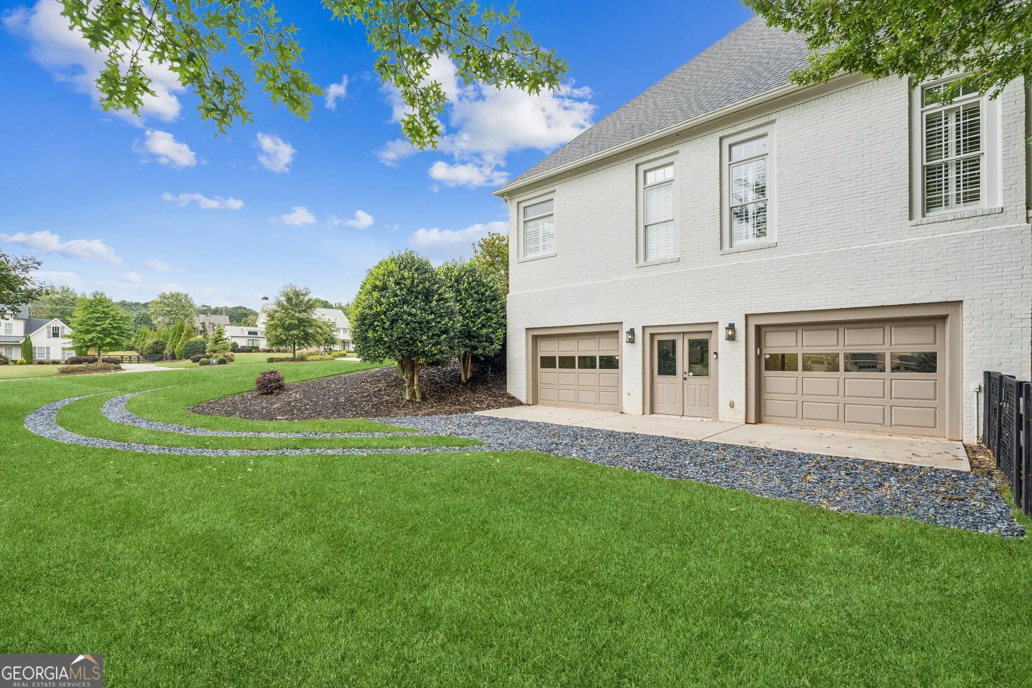 1505 Bon Endriot Court