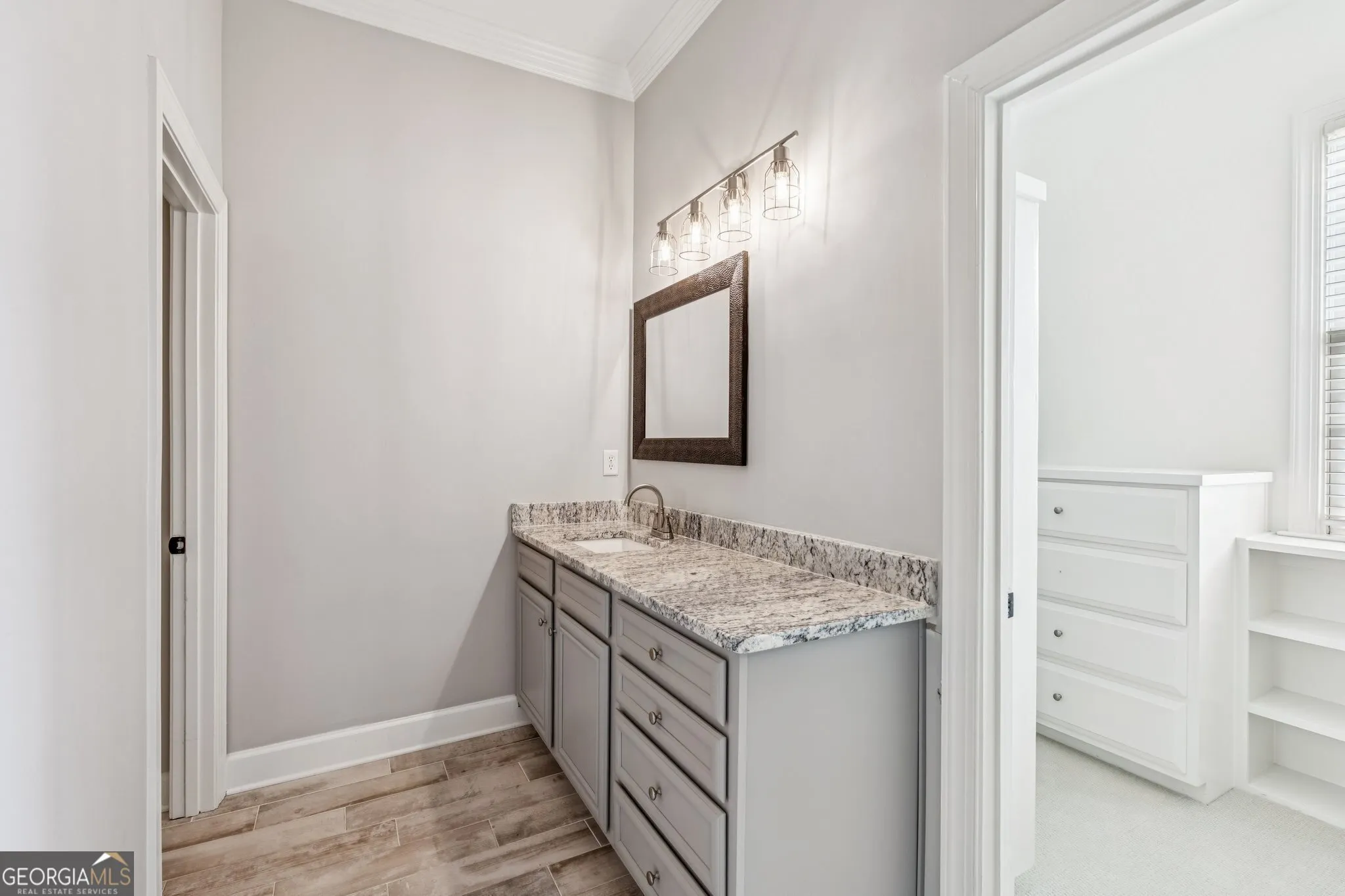 1505 Bon Endriot Court