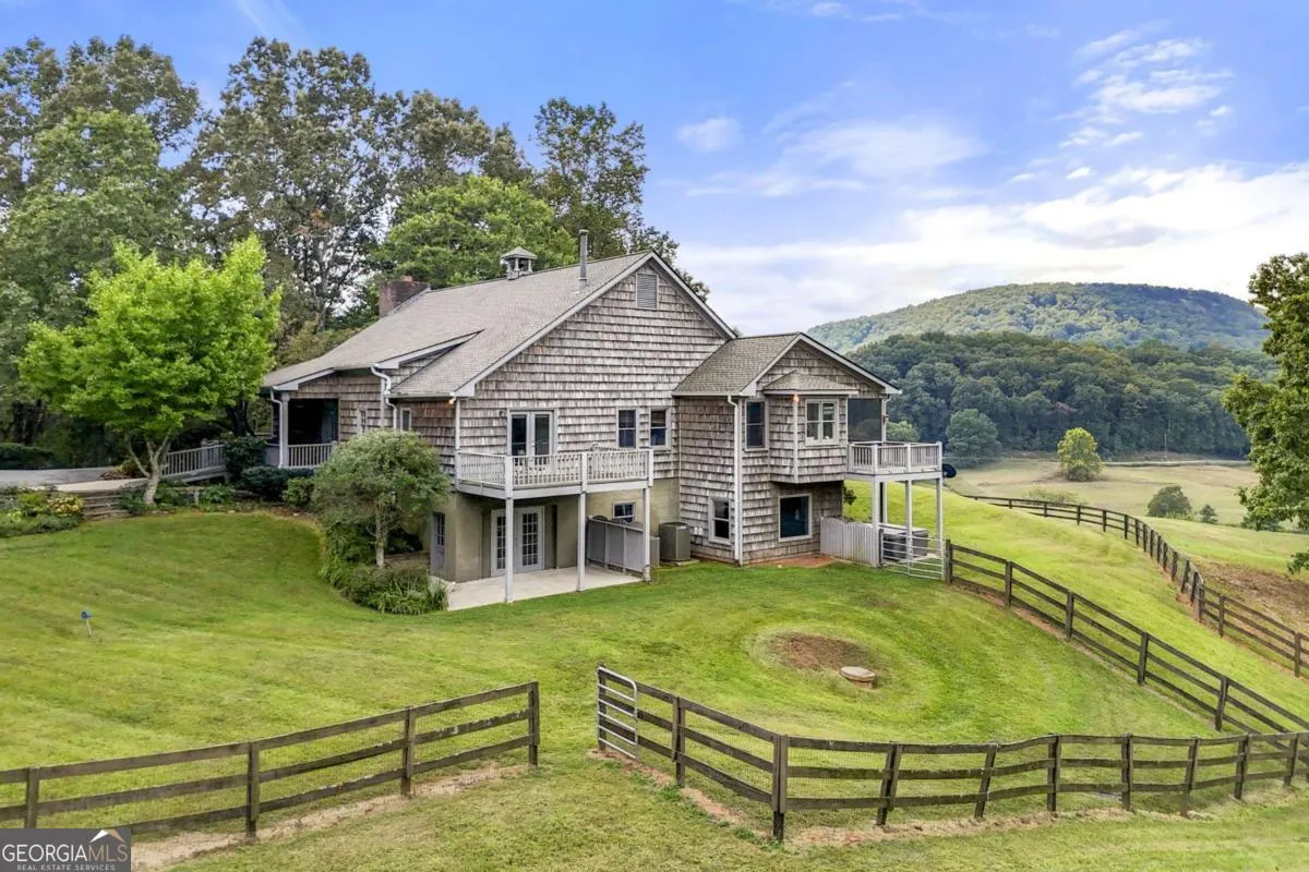 2653 Ben T Huiet Highway