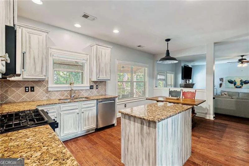 4395 St Andrews Crest Drive