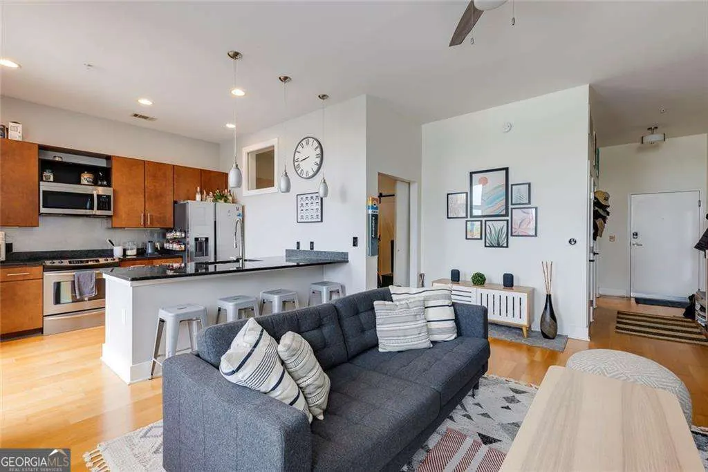 326 2630 Talley Street, #326