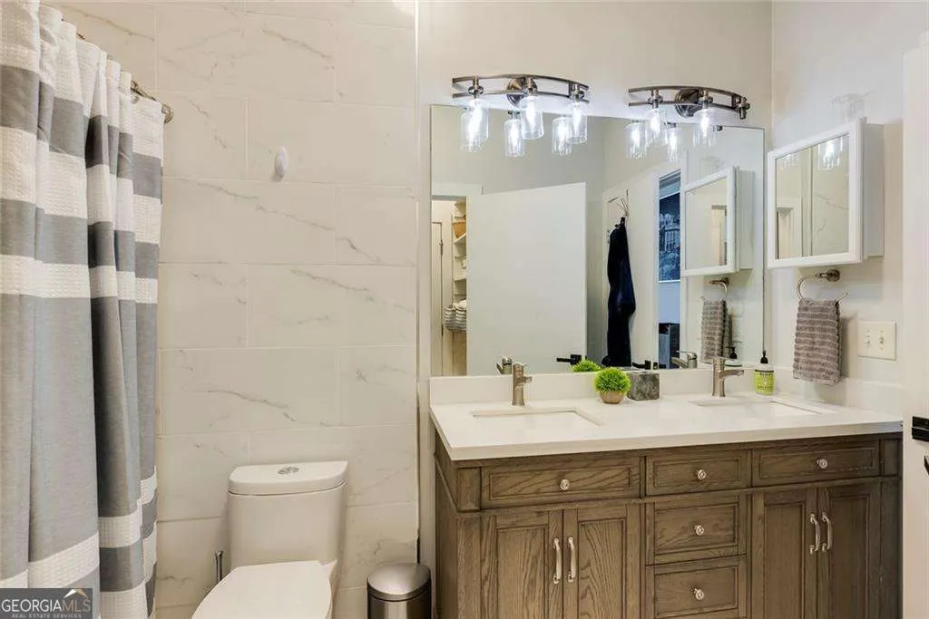 326 2630 Talley Street, #326