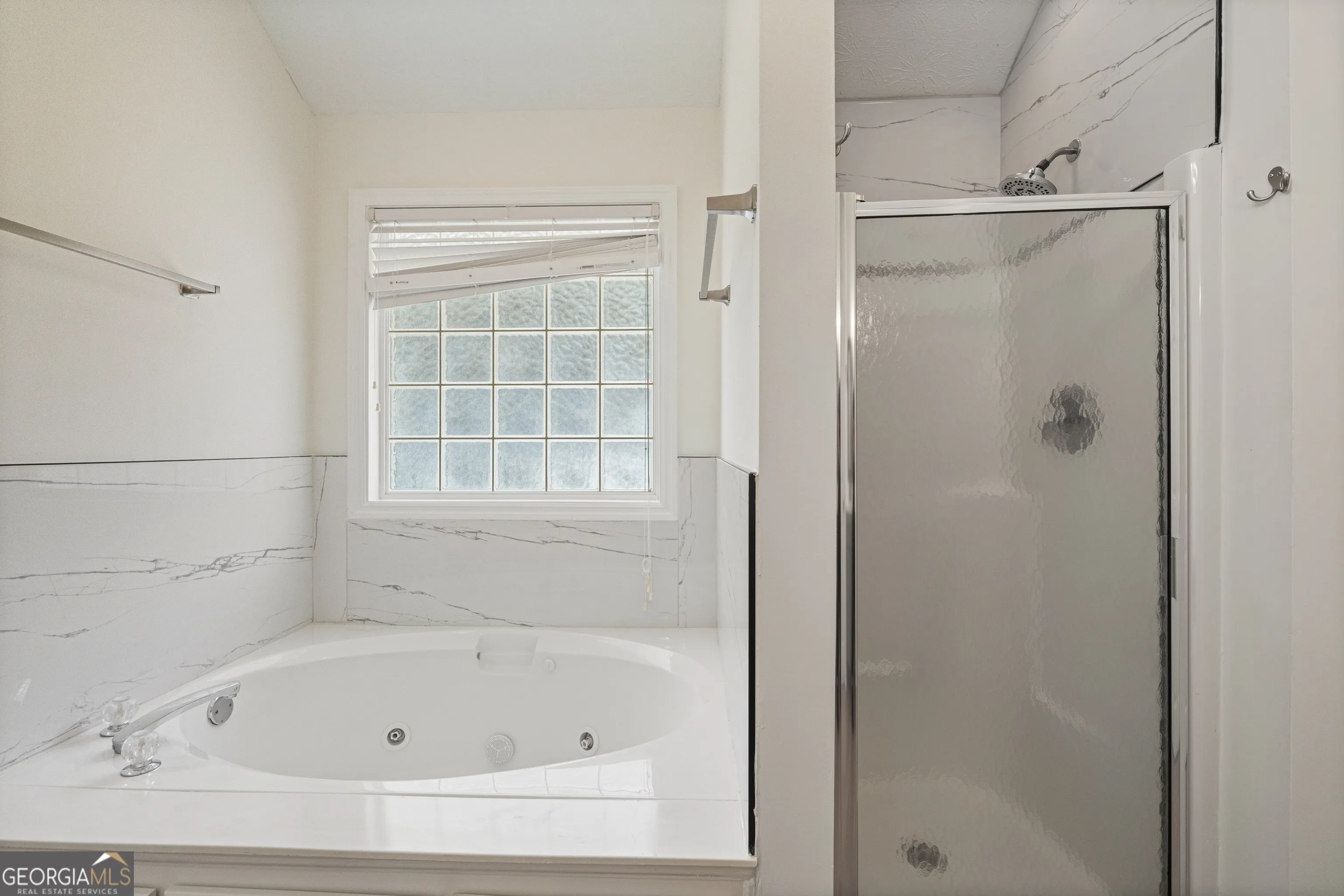 3305 Karen Court