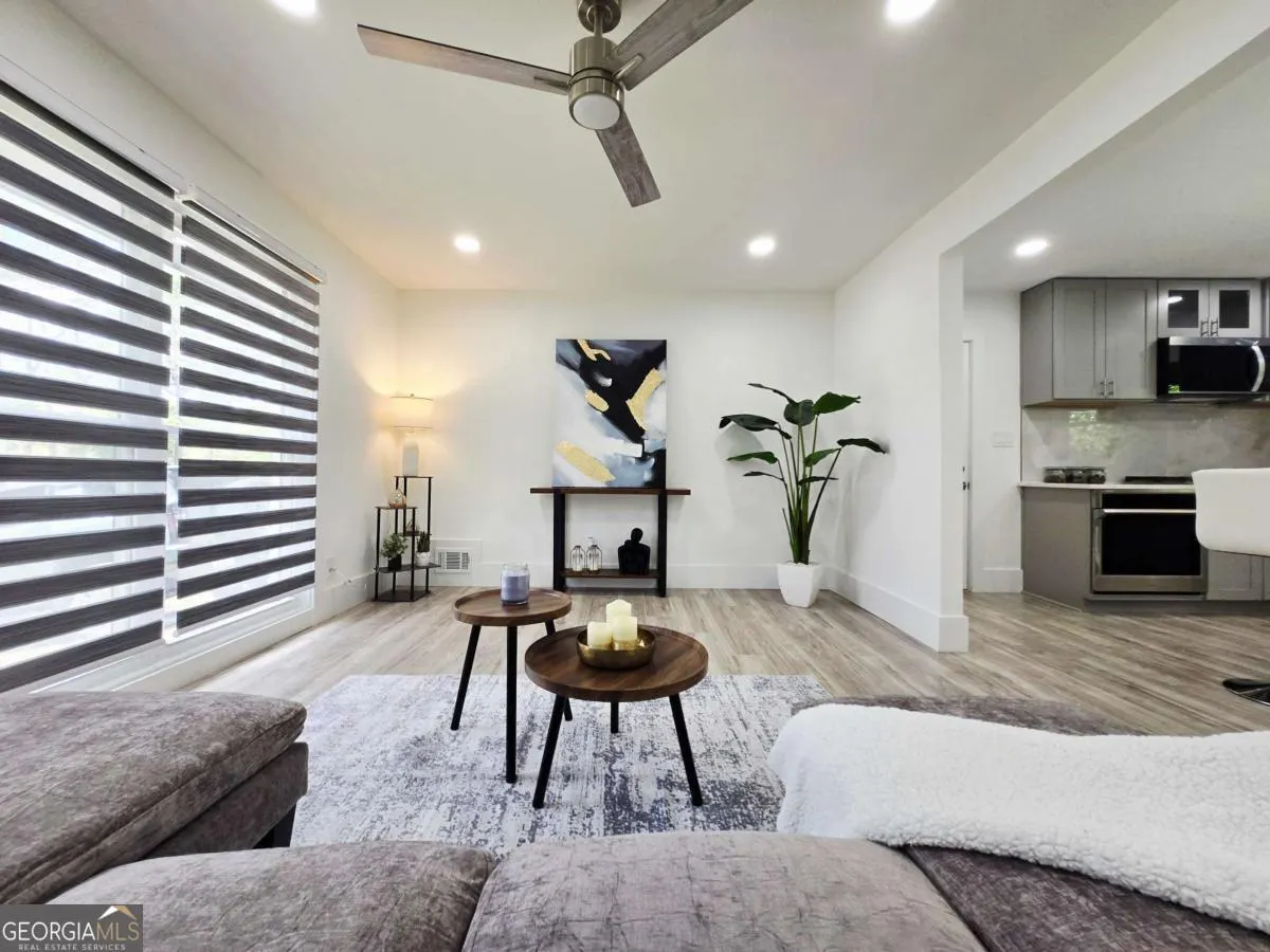 2400 Glenrock Drive