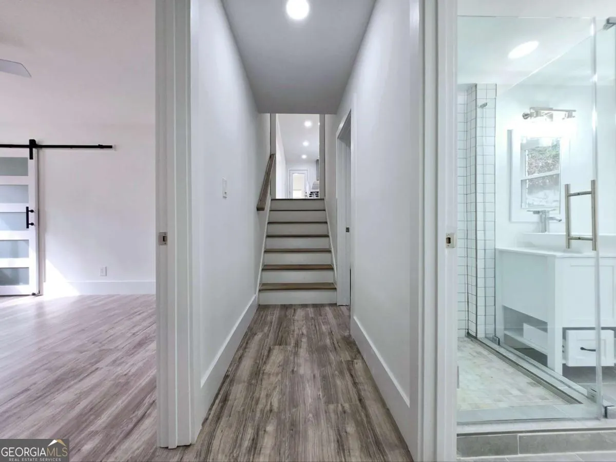 2400 Glenrock Drive