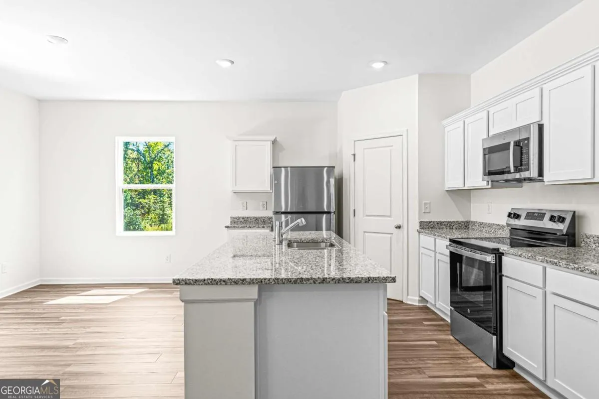 7797 SUDBURY Circle