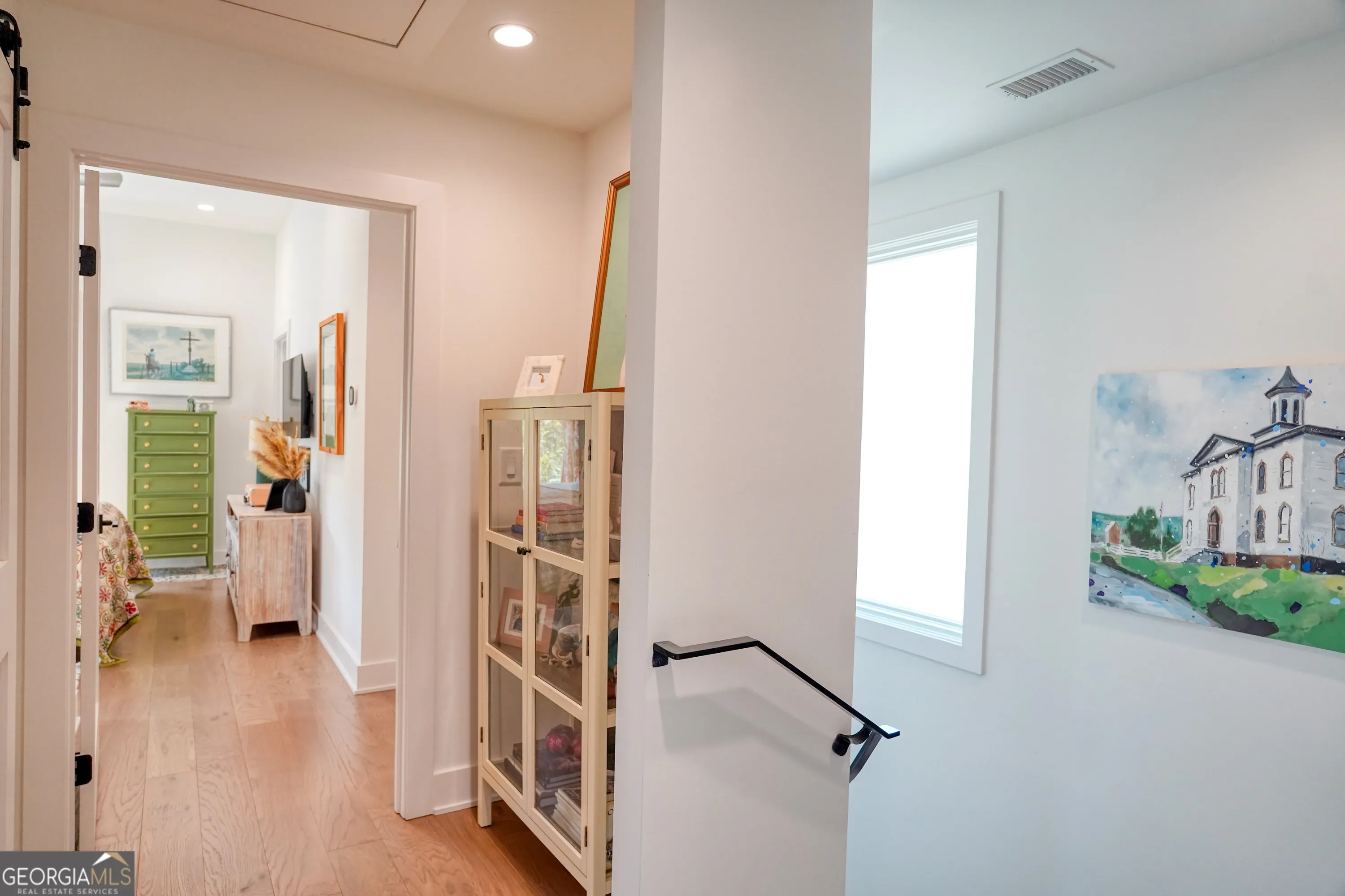305 Breakspear Lane