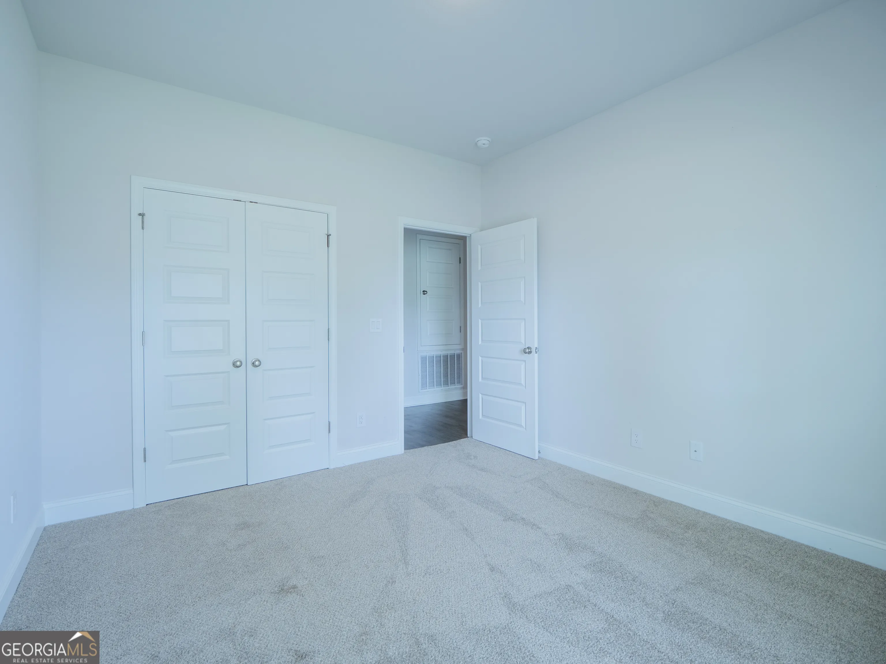 5154 Grand Oak Circle