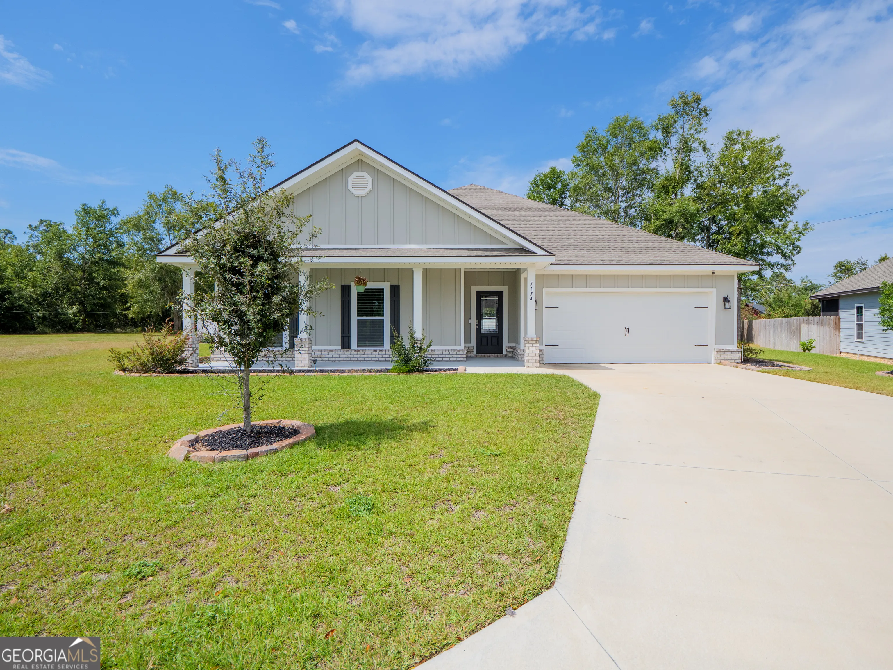 5154 Grand Oak Circle