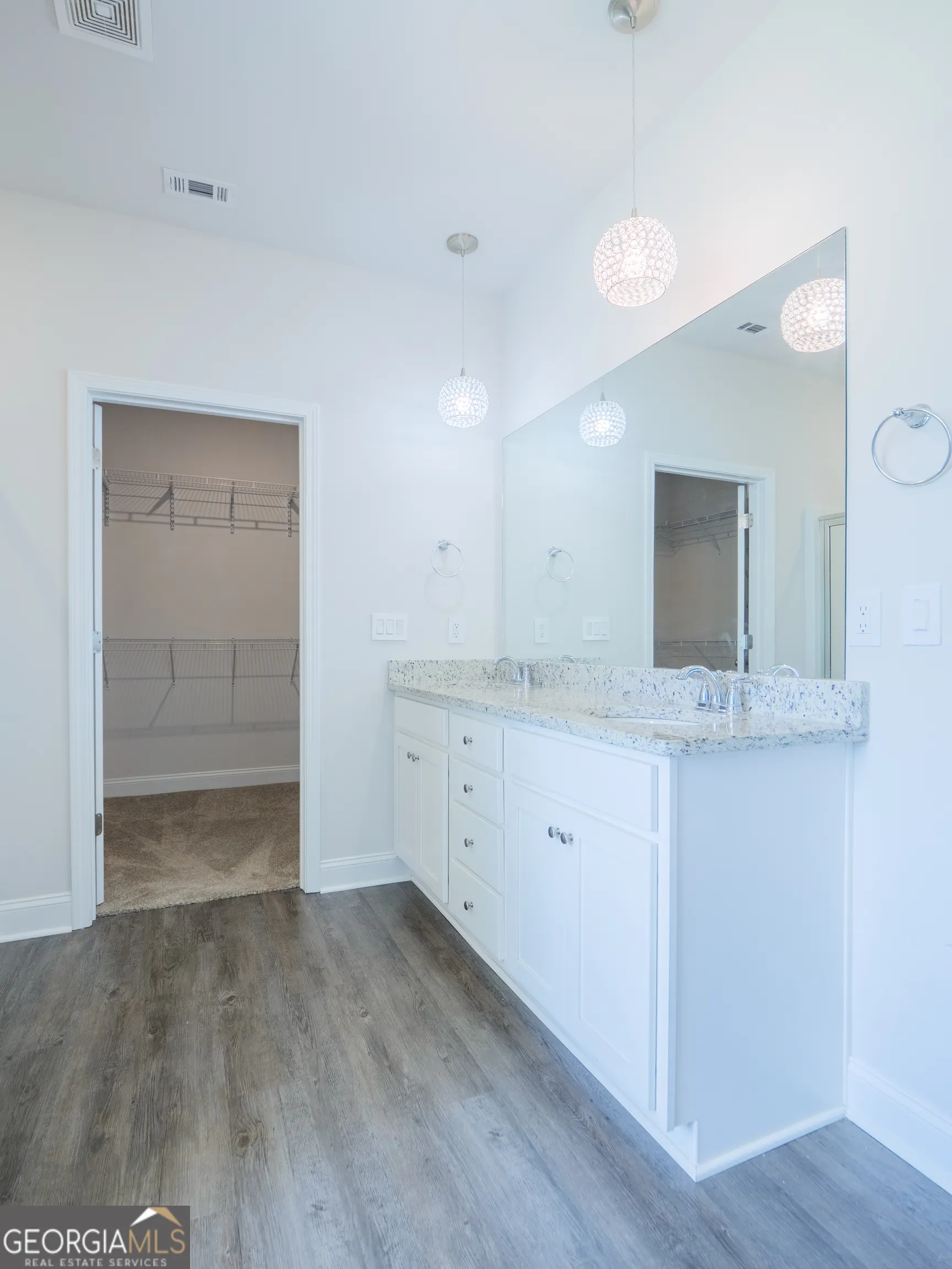 5154 Grand Oak Circle