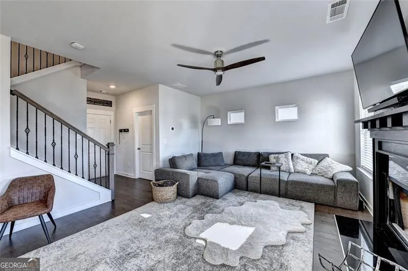4806 Anvil Court
