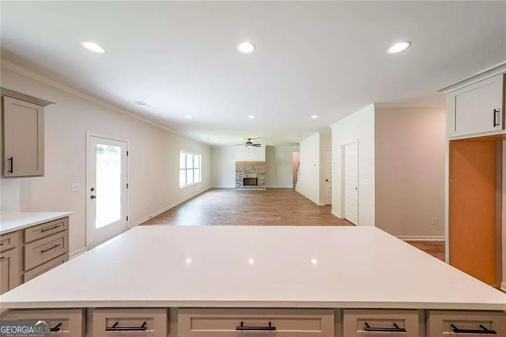 335 Grey Swan Way