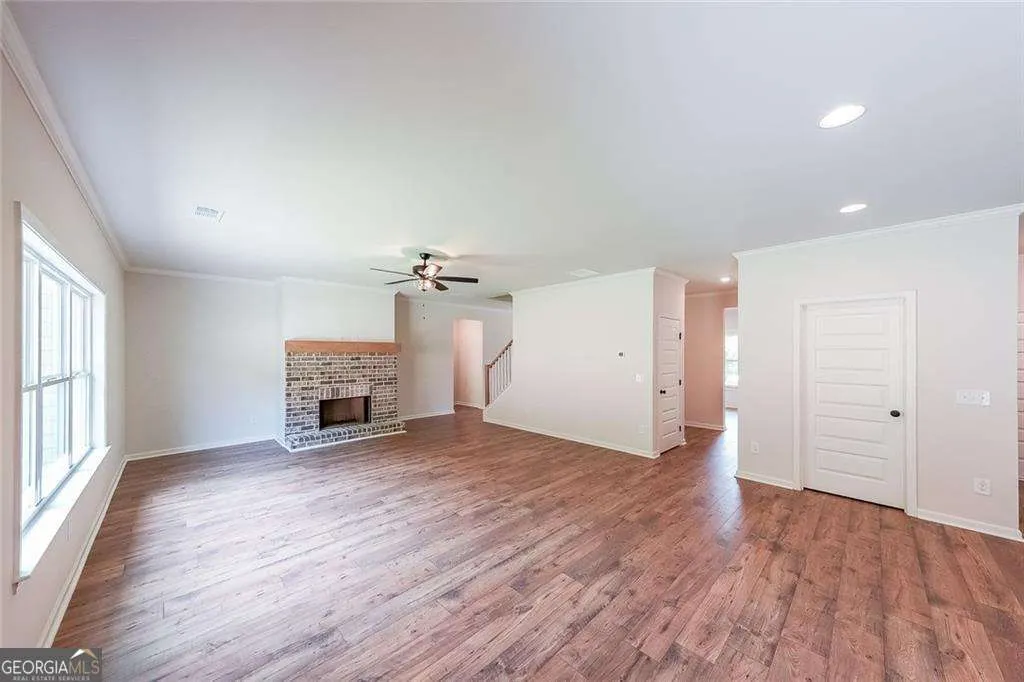 335 Grey Swan Way