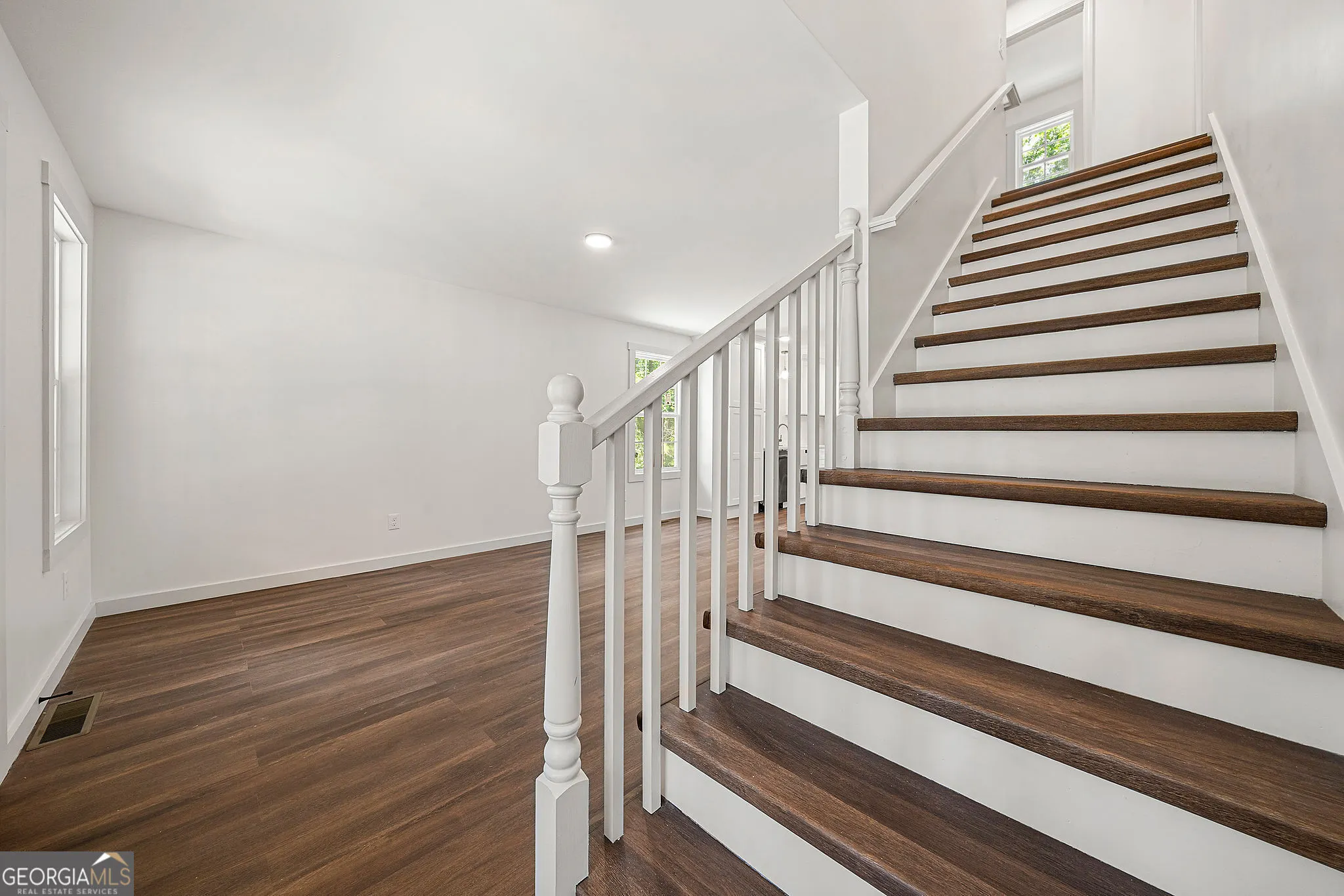 509 Tree Ridge