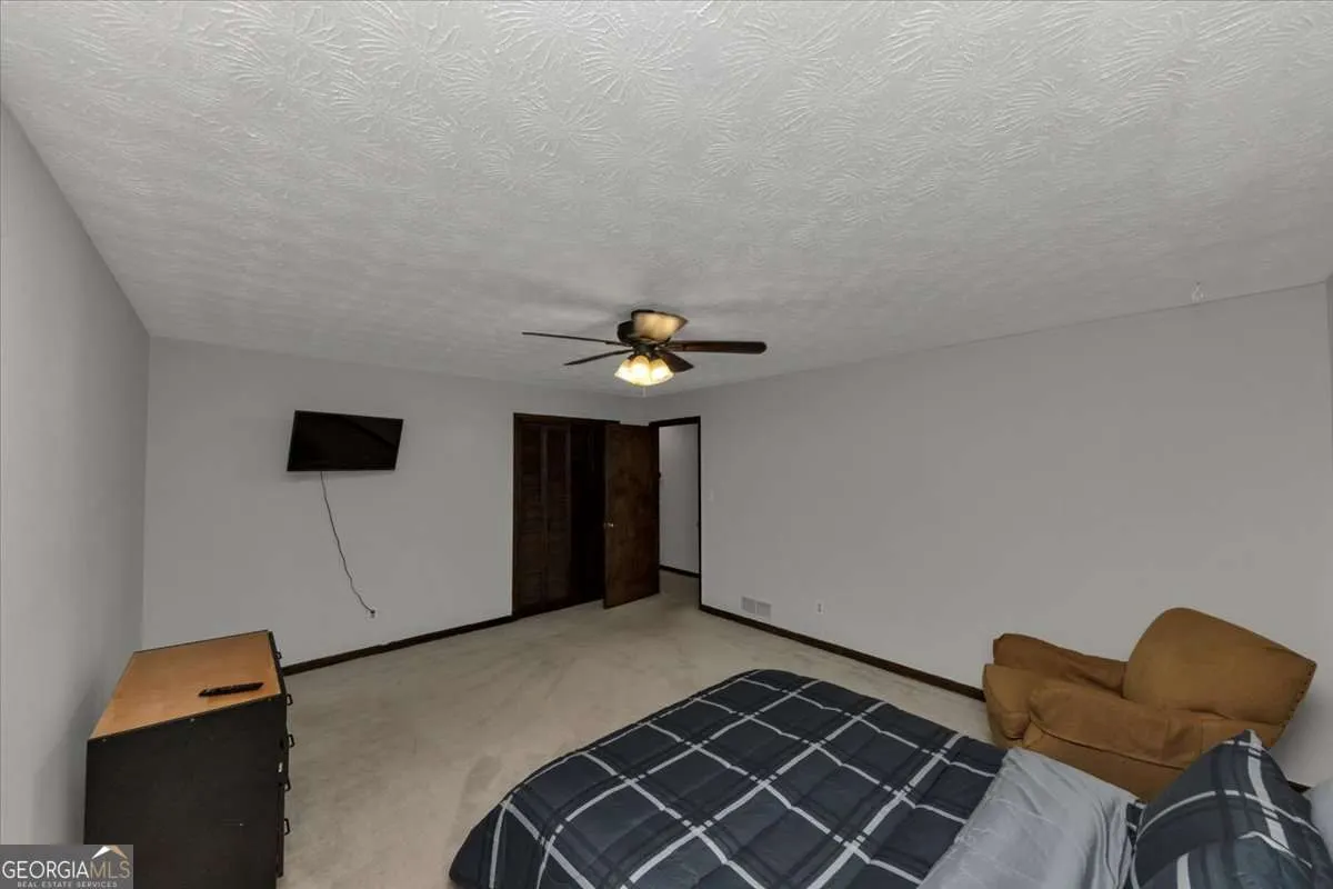 3215 Redona Drive