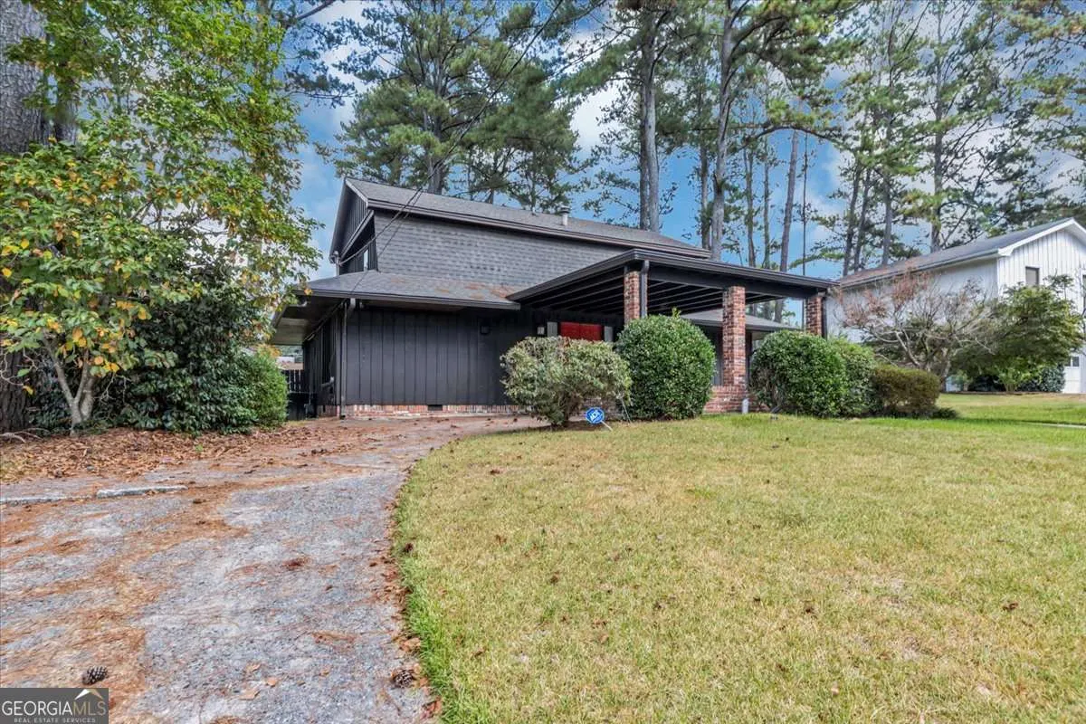 3215 Redona Drive