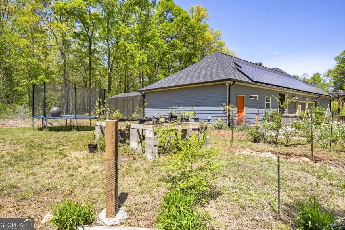 225 HAMRICK Road