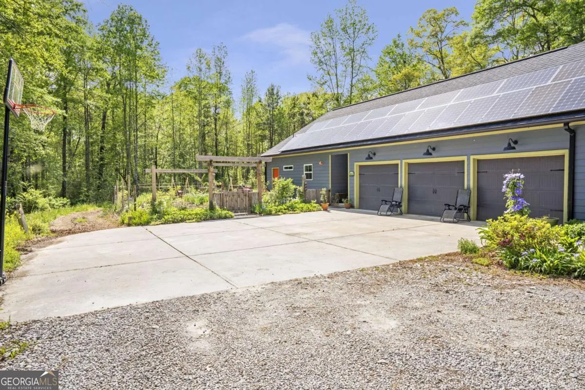 225 HAMRICK Road