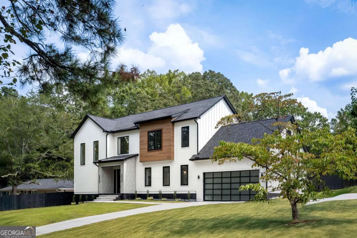 605 Hunnicutt Road SE