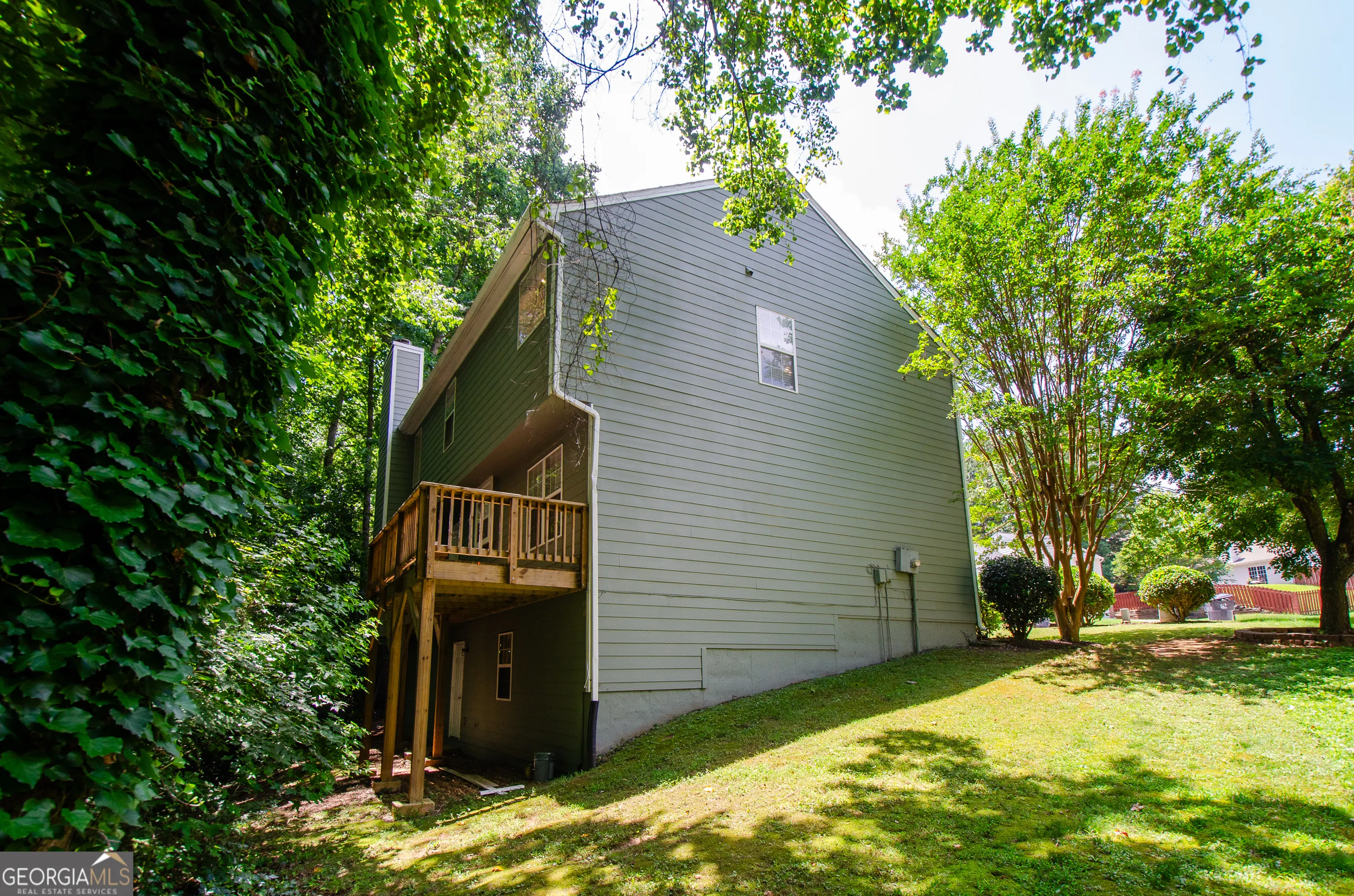 3390 Northcliff Drive