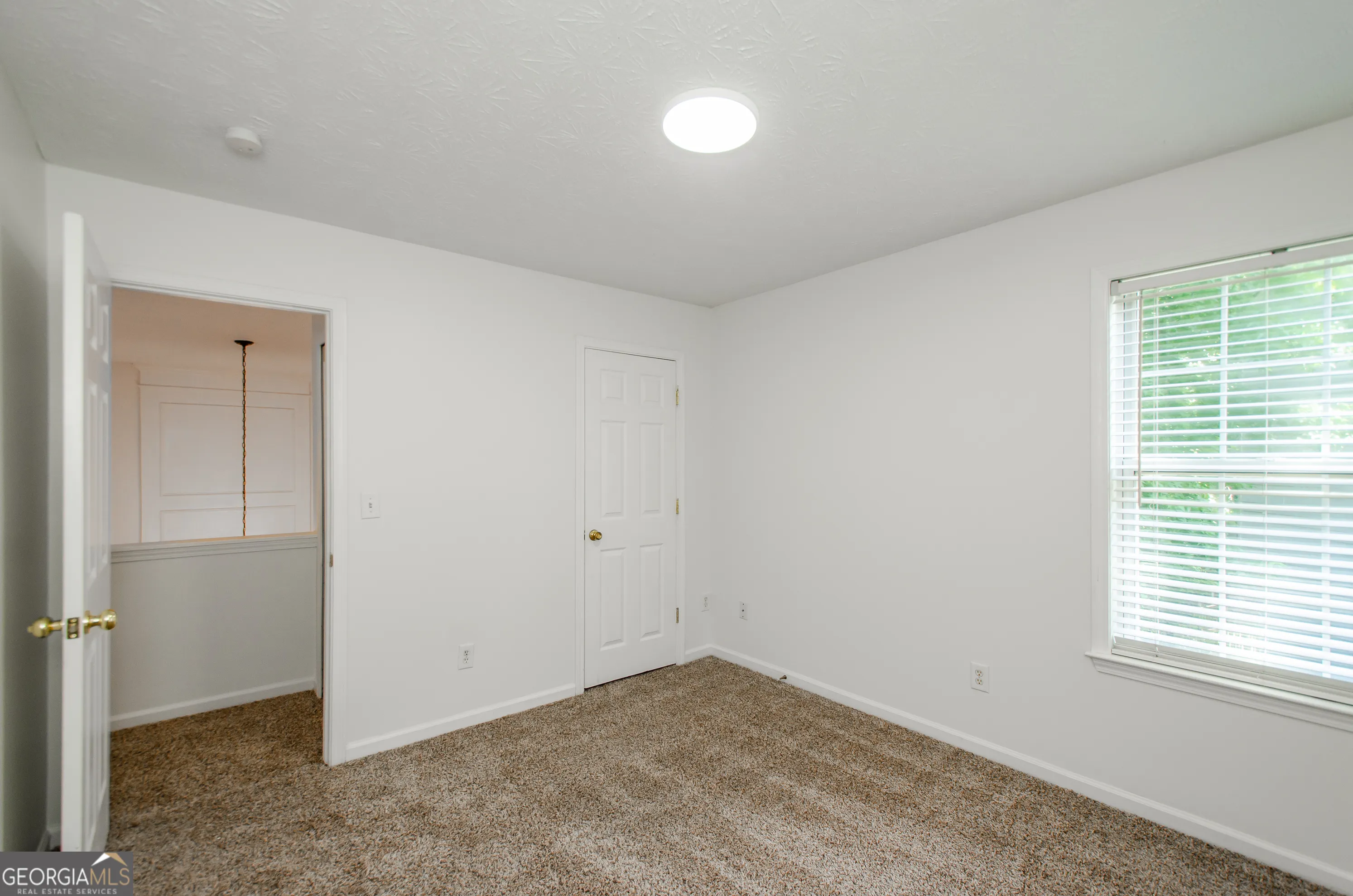 3390 Northcliff Drive