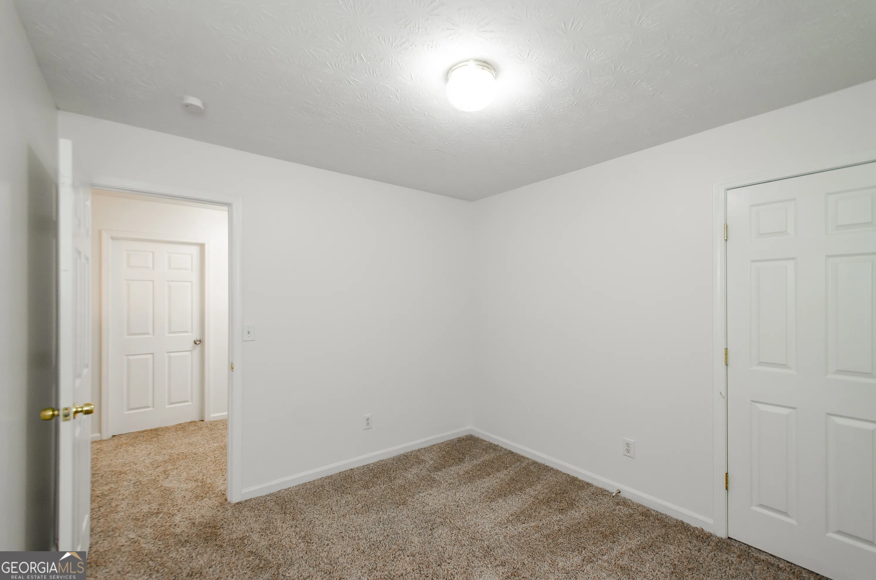 3390 Northcliff Drive