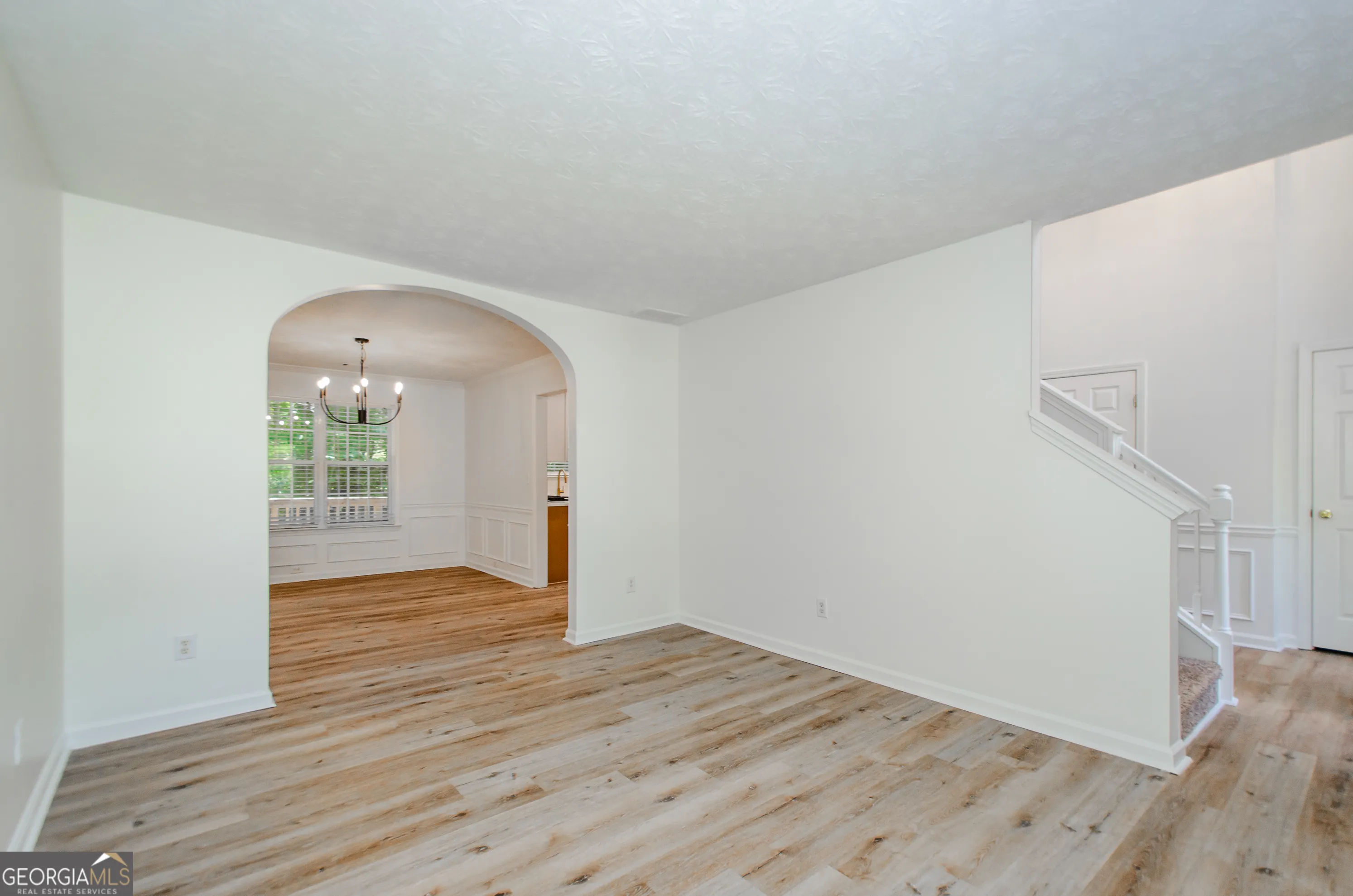 3390 Northcliff Drive