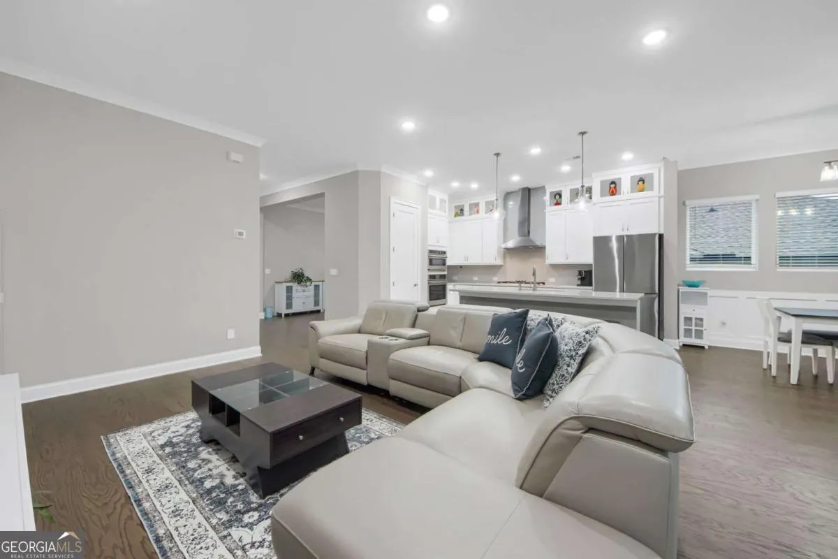 6956 River Rock Drive