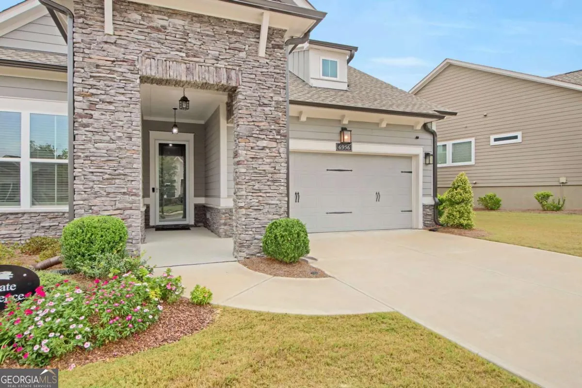 6956 River Rock Drive