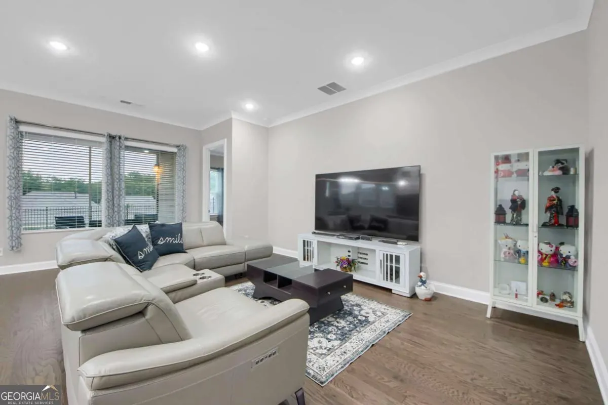 6956 River Rock Drive