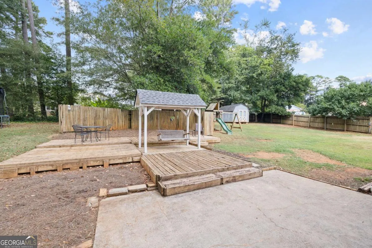 2577 Glen Circle