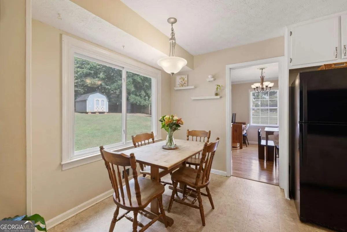 2577 Glen Circle