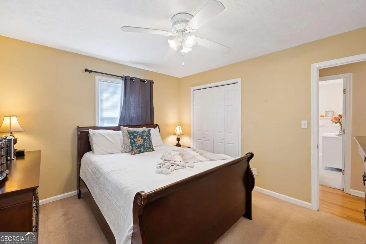 2577 Glen Circle