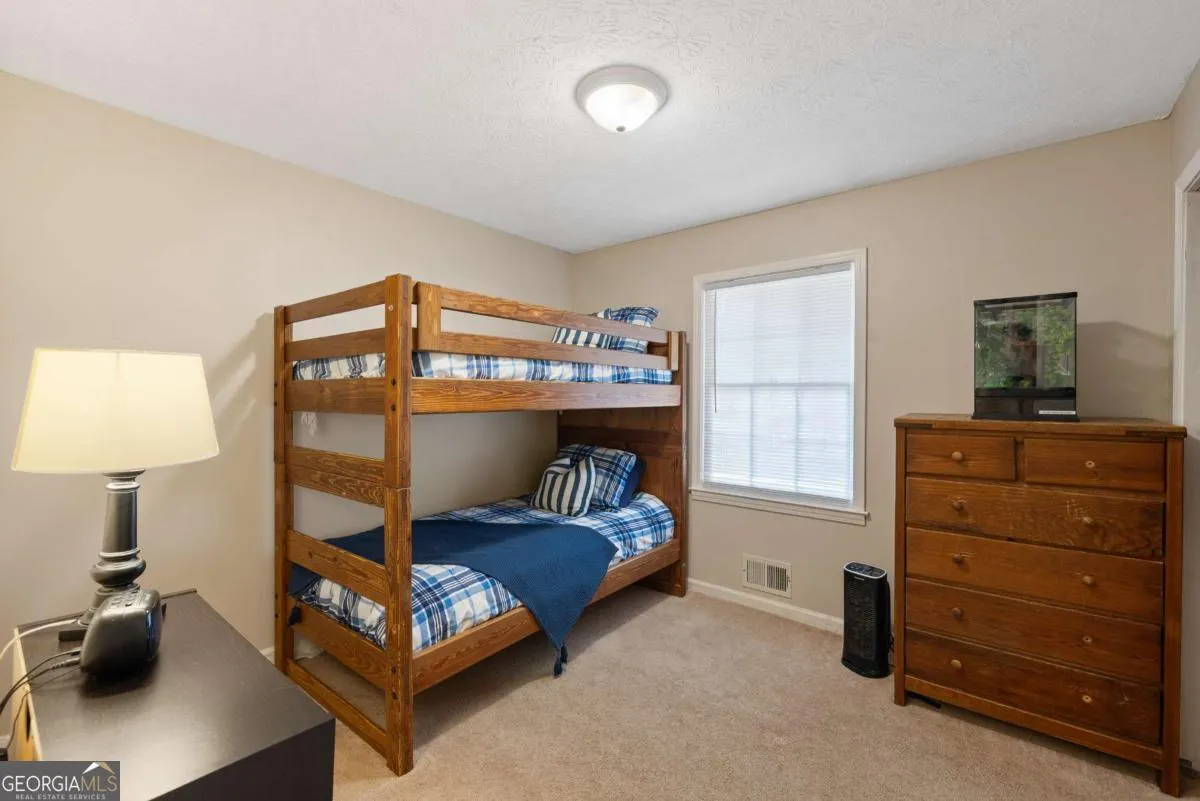 2577 Glen Circle