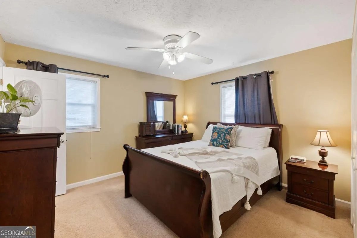 2577 Glen Circle
