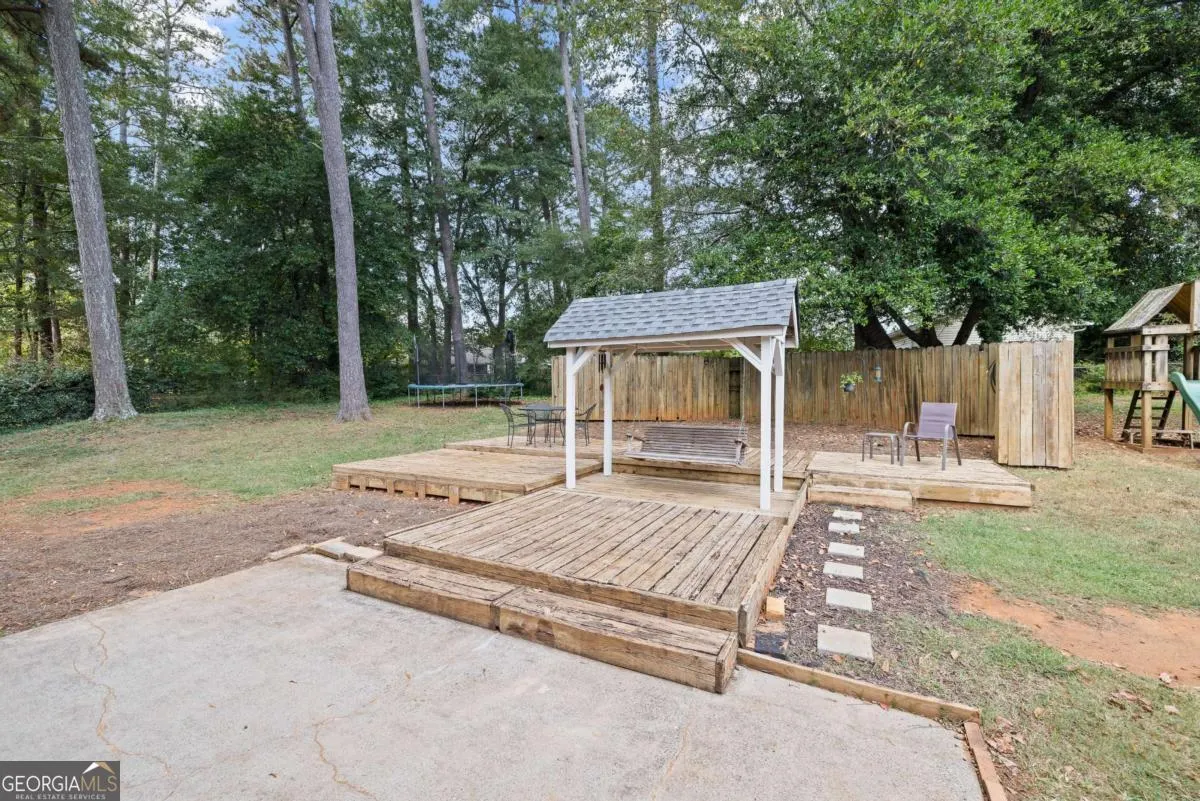 2577 Glen Circle