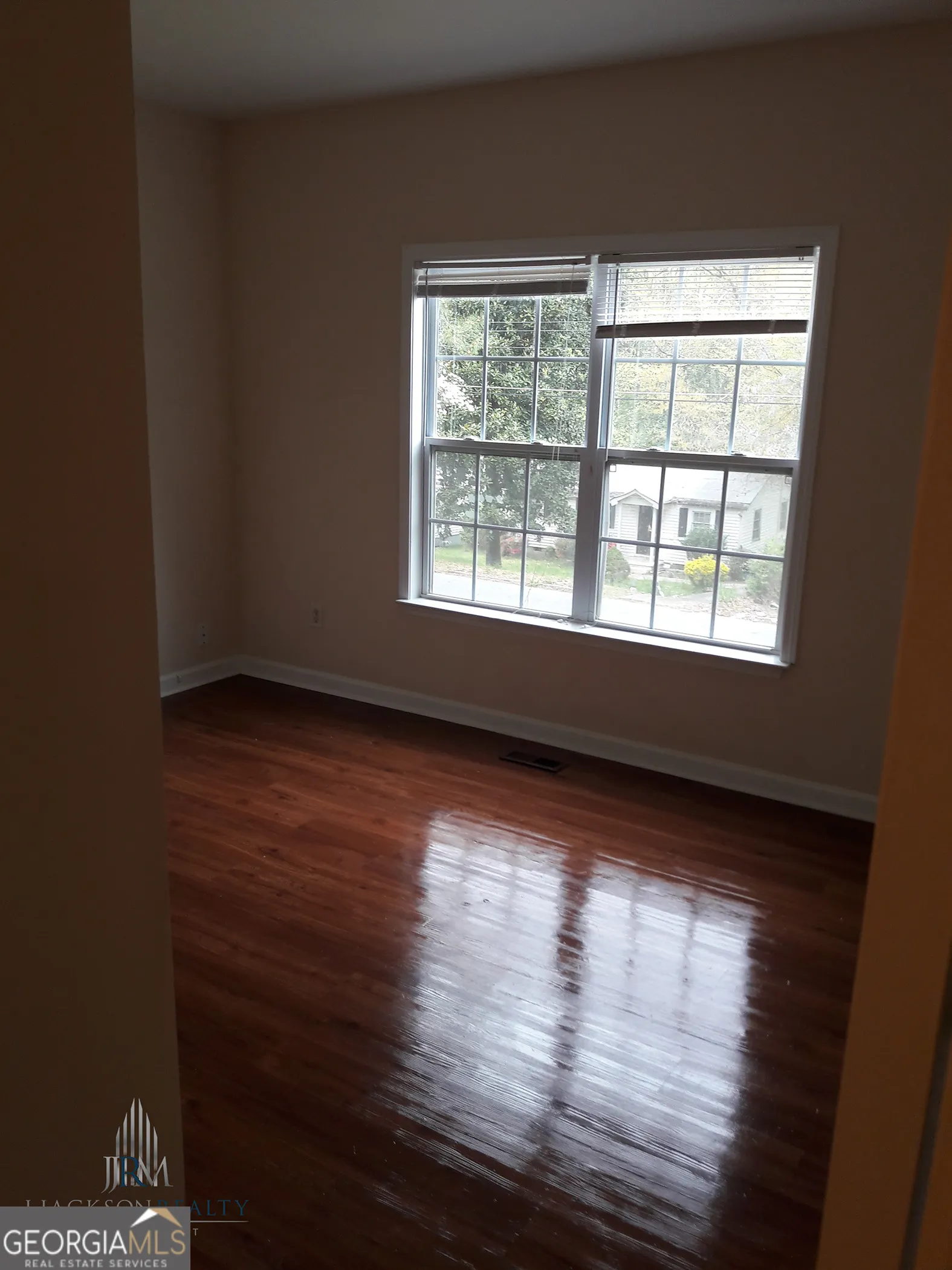 2274 Tiger Flowers Drive