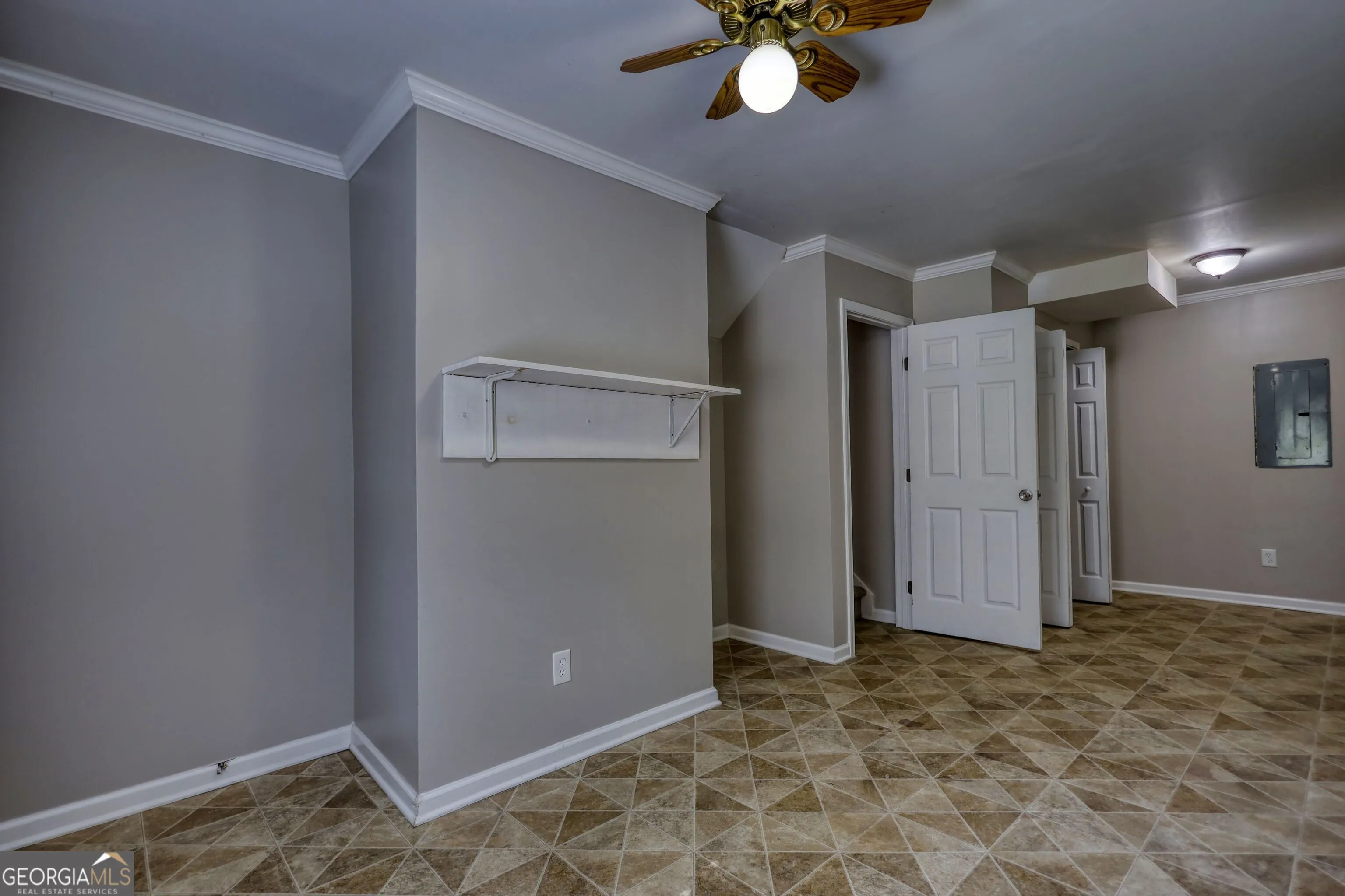525 Ashwood Drive